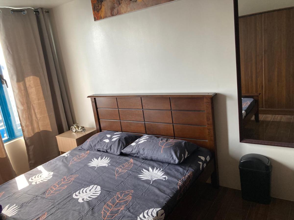 Makati Amazing View Penthouse Studio, Air Residence, Fast Internet Manila Exteriör bild