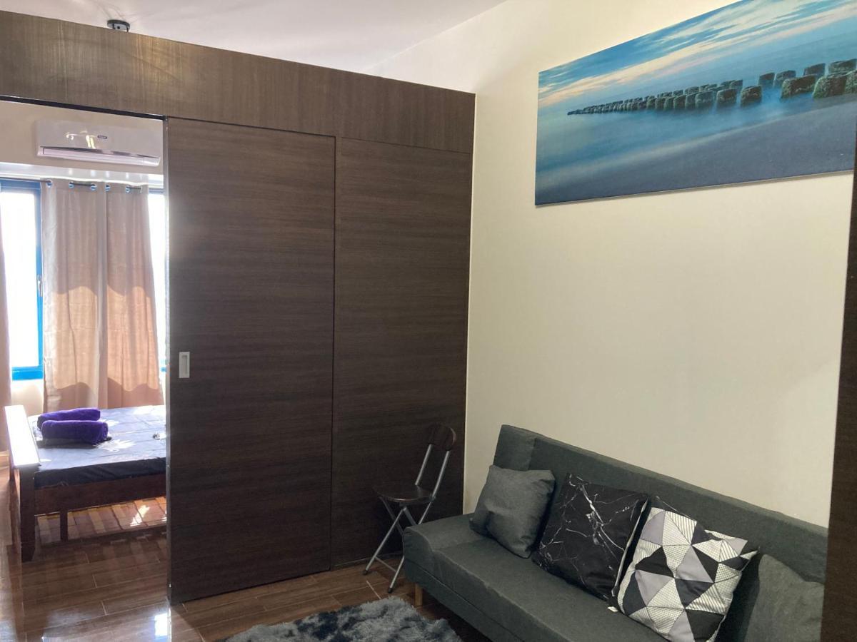 Makati Amazing View Penthouse Studio, Air Residence, Fast Internet Manila Exteriör bild