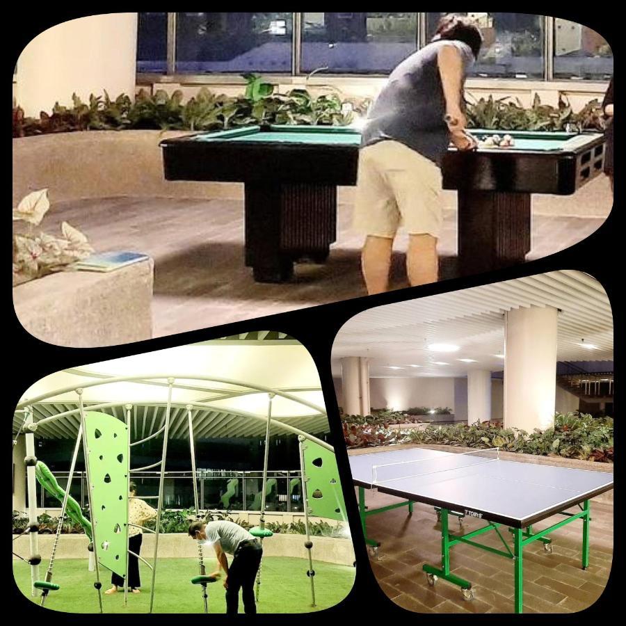 Makati Amazing View Penthouse Studio, Air Residence, Fast Internet Manila Exteriör bild